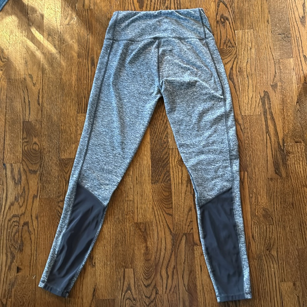 PUMA Womens Grey Workout/Yoga Leggings Size M - Picture 4 of 6